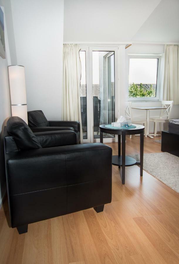 Business & Tourist Apartment Düsseldorf Exterior foto